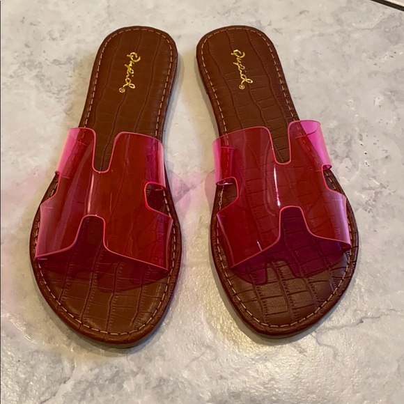 NEW Athena NEON Fuchsia PVC sandal - Picture 4 of 11